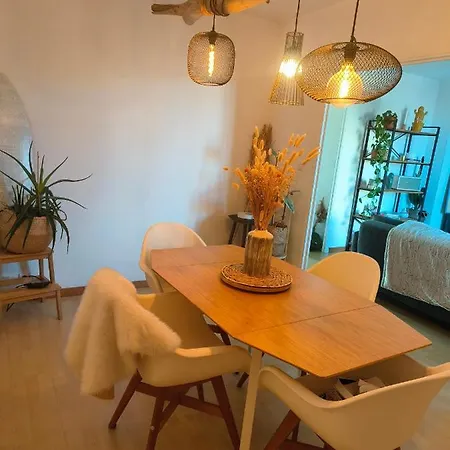 Mourillon Apartman *